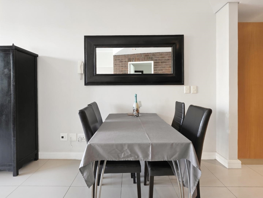 2 Bedroom Property for Sale in De Waterkant Western Cape